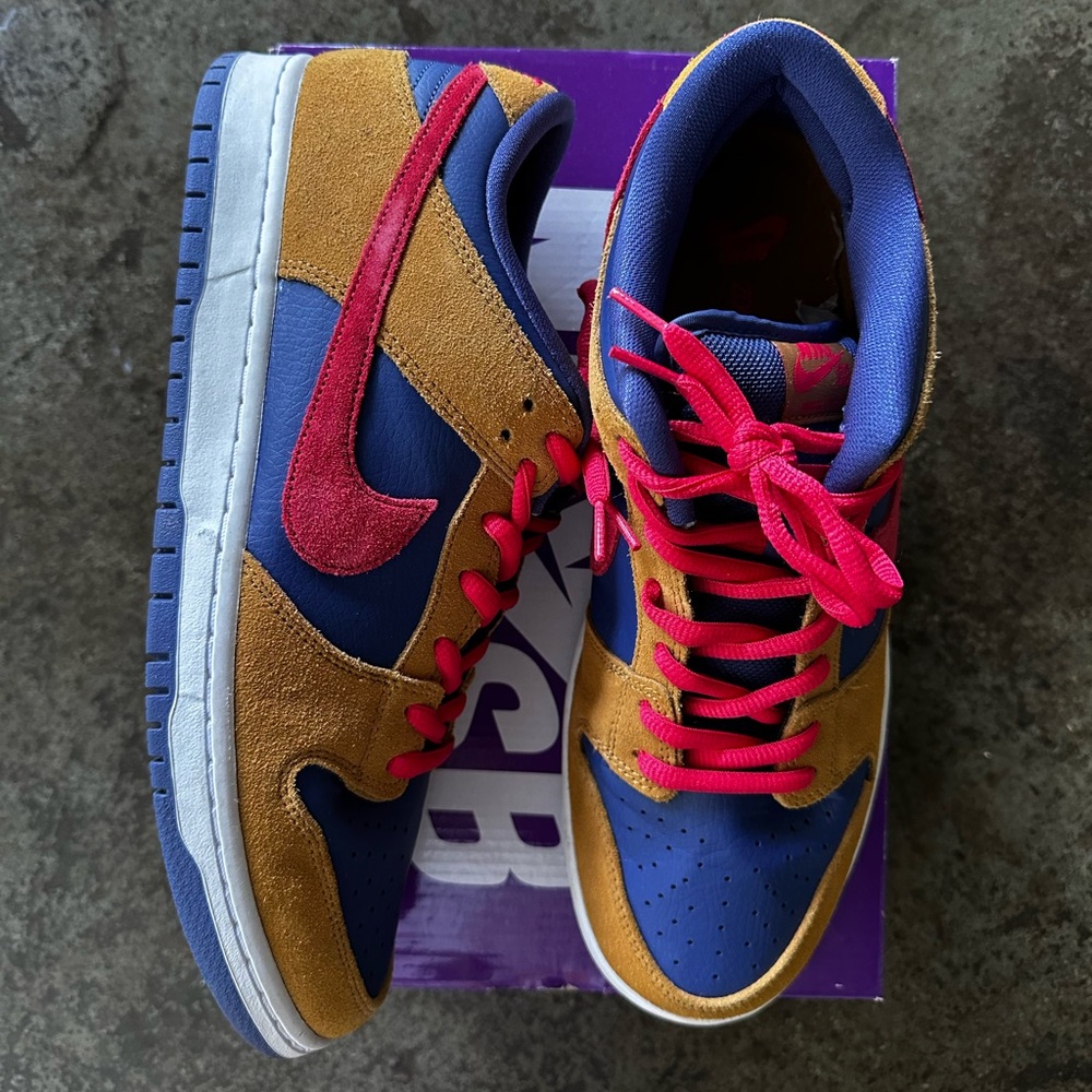 Nike SB Dunk Low Pro Reverse Papa Bear - Tan, Red, Navy